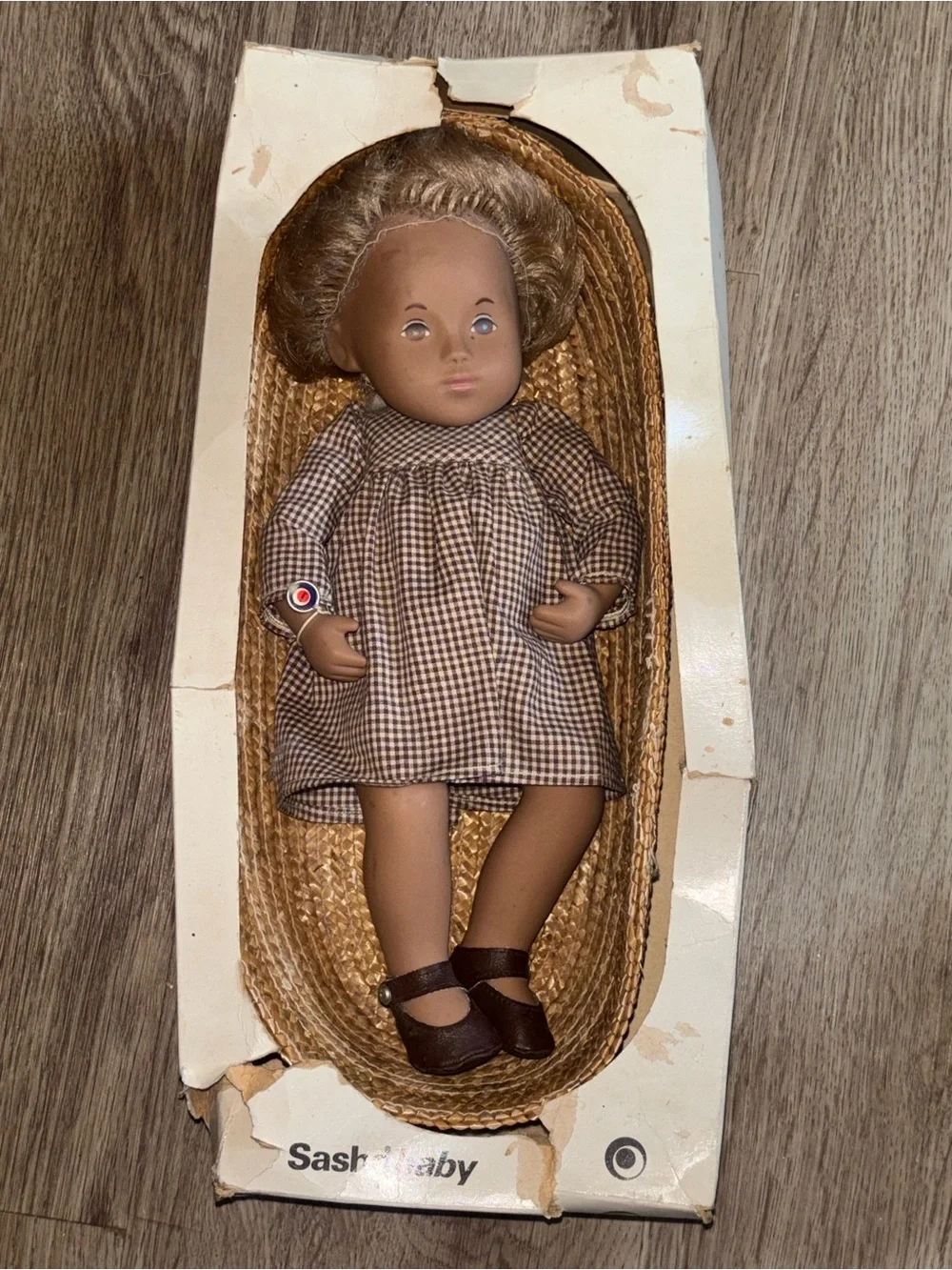 Sasha baby doll #501 Sandy 1980’s vintage doll